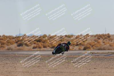 media/Dec-17-2023-CVMA (Sun) [[bf0c04832d]]/Race 2 Amateur Supersport Open/